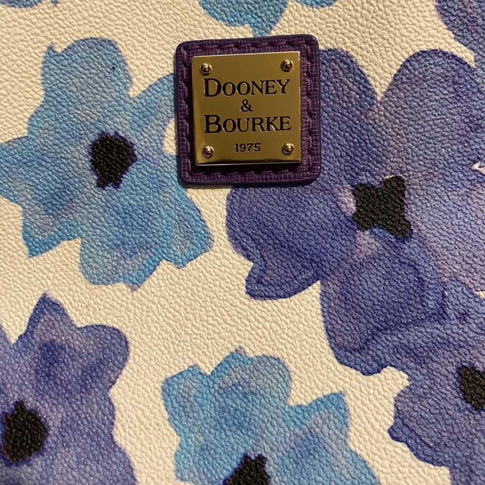 Dooney & Bourke Crossbody